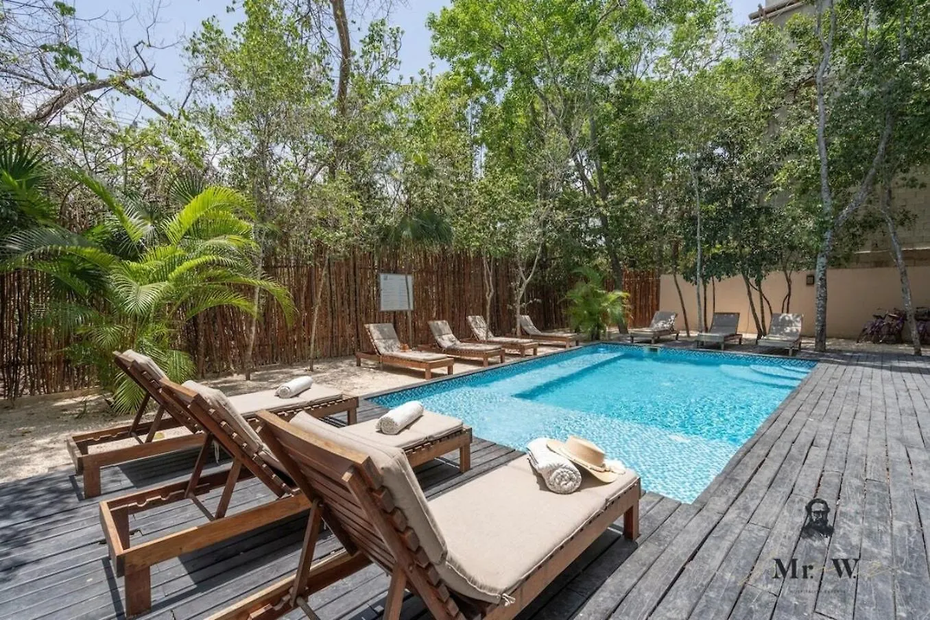 Full Space, 6 Condo Building Tulum 0*,